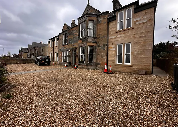 Aynetree Guest House